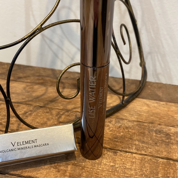 Lise Watier Mascara - Picture 3 of 7